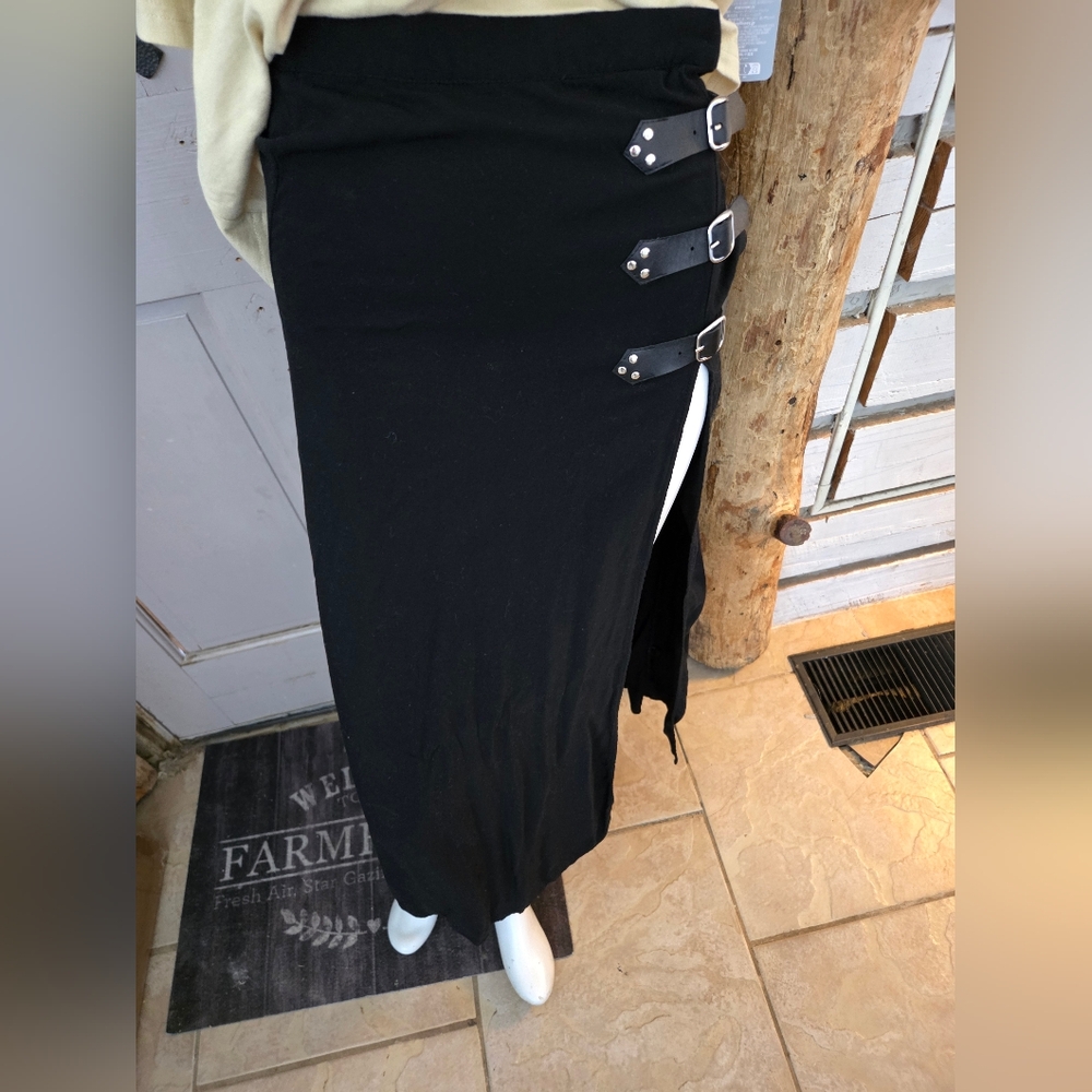 Black Buckle Detail Women's Skirt